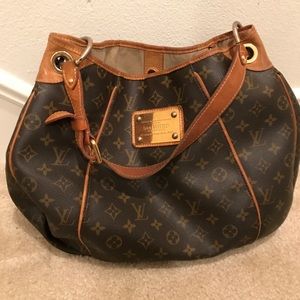 Louis Vuitton purse